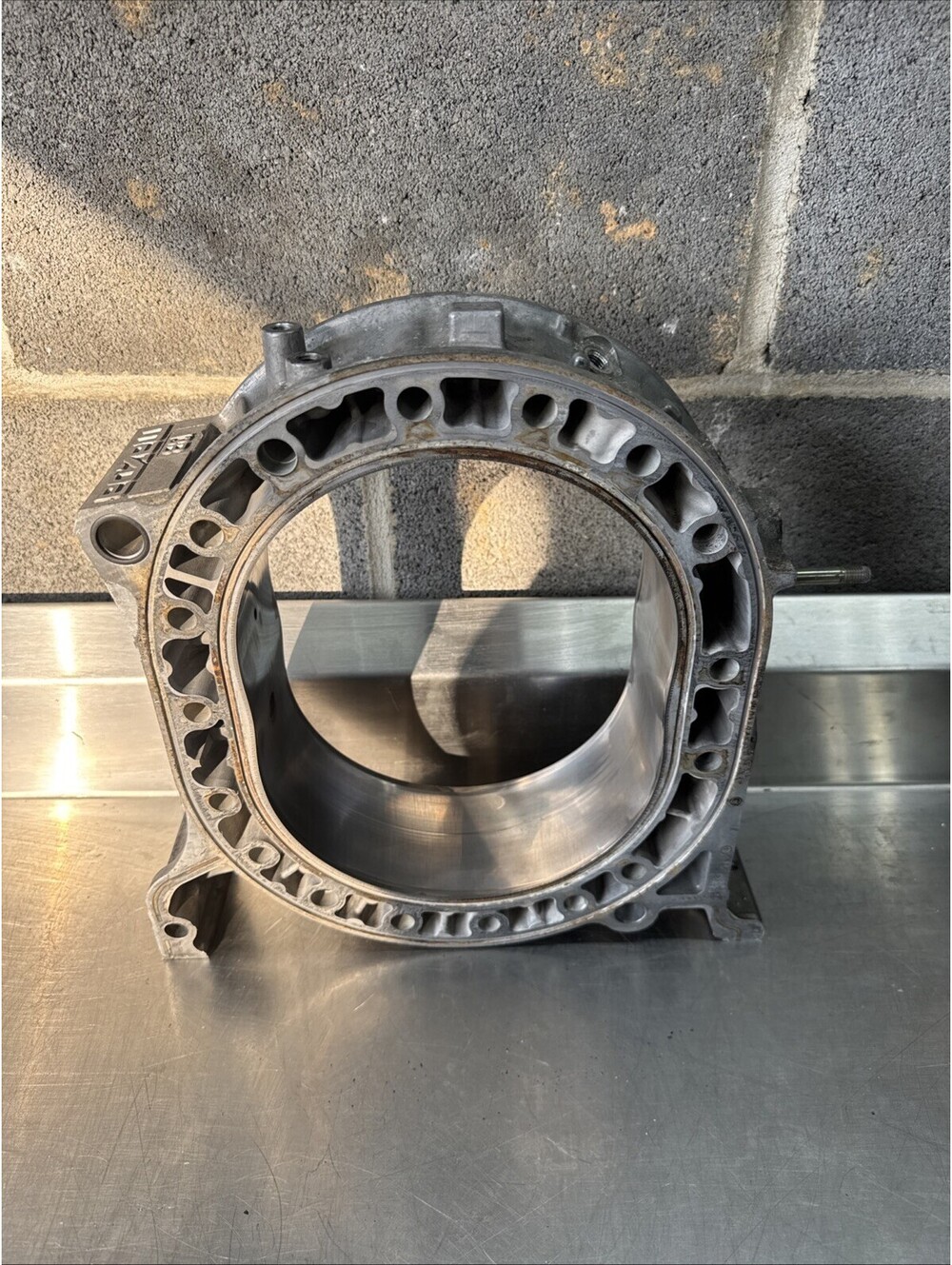 Mazda Rx8 04-08 13b rotor housing 4 6 port auto manual USED / JUNK / DECORATION